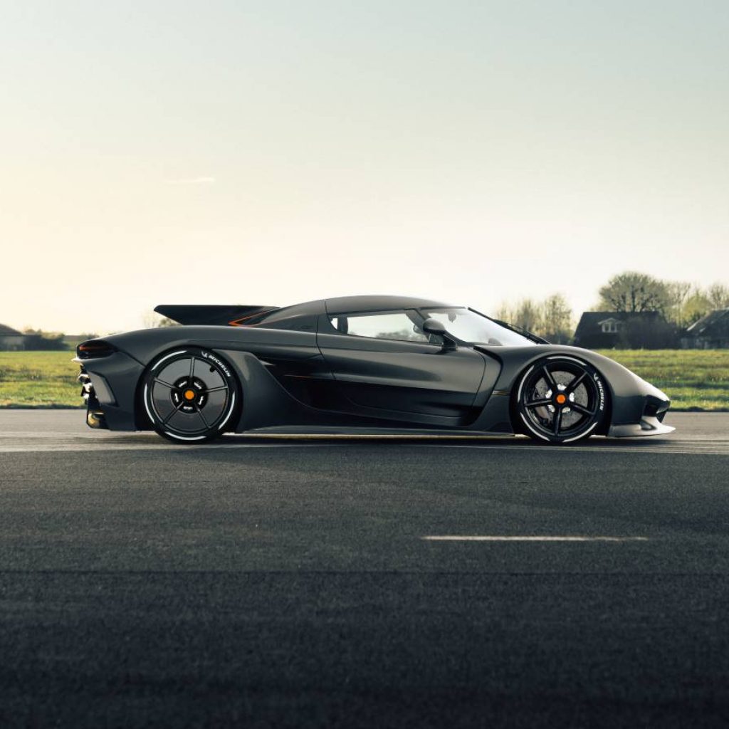 Koenigsegg connected megacar